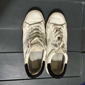 Dolce Vita sneakers Women’s 10